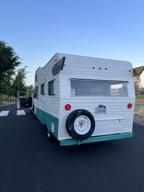 1964 Terry Pegasus Vintage Camper with all the comforts of new! Ziehbarer Anhänger in Petaluma