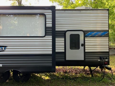 Kaci and Al's 2021 Bunkhouse Towable trailer in Toledo Bend Reservoir