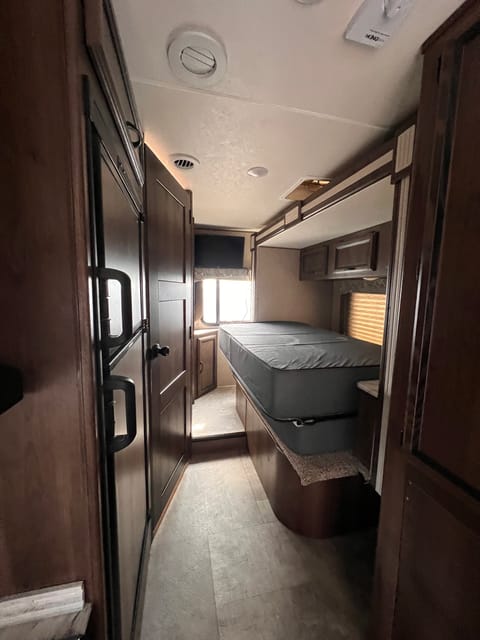 2019 Coachmen Freelander21' RS. Very roomy for its size! Drivable vehicle in Spenard