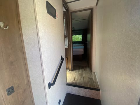 2021 Keystone RV Cougar  364BHL **DELIVERY ONLY** Towable trailer in Sebastian
