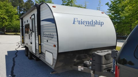 2018 Gulf Stream Friendship 248BH Travel Trailer, under 27ft Tráiler remolcable in Candler-McAfee