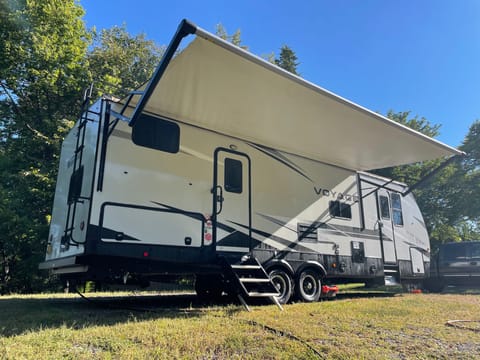2021 Winnebago Voyage Towable trailer in Topeka