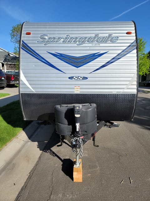 2018 Keystone RV Summerland 28ft Towable trailer in Brighton