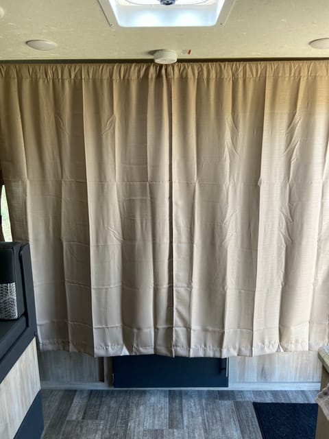 Privacy blinds 