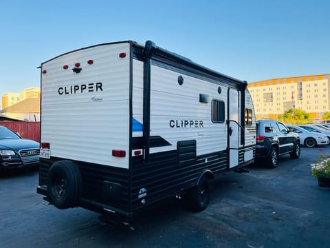 2021 Clipper Clipper Trailer Ziehbarer Anhänger in Morgan Hill