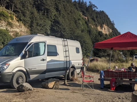 Mercedes Sprinter Van; Sportsmobile Tahoe edition Drivable vehicle in Pleasanton