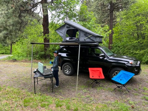 2022 Toyota 4Runner Overland Vehicle w/EEZI-AWN Stealth Tent/Swift Awning Drivable vehicle in Wenatchee