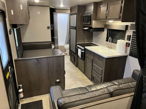 8 - 2021 Jayco Jay Flight Double Bunks "8ight" Towable trailer in Lubbock