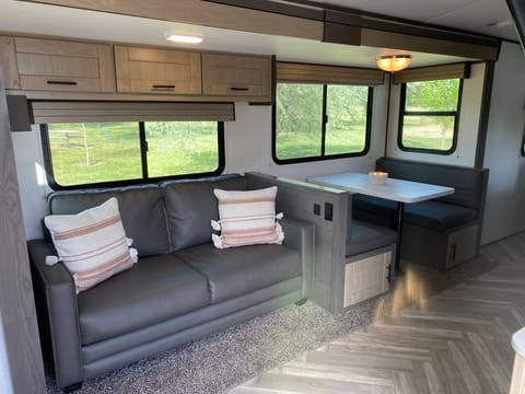 2021 Shadow Cruiser RV M-277BHS Towable trailer in American Fork