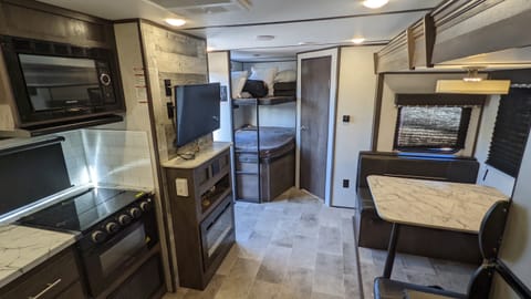 Home away from home! Towable trailer in Sun City