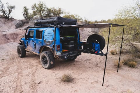 Ready to Roll Overland Experience Fully Loaded Jeep Wrangler Rooftop Tent Wohnmobil in Wickenburg
