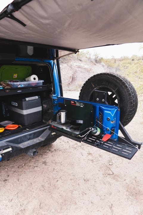 Ready to Roll Overland Experience Fully Loaded Jeep Wrangler Rooftop Tent Wohnmobil in Wickenburg