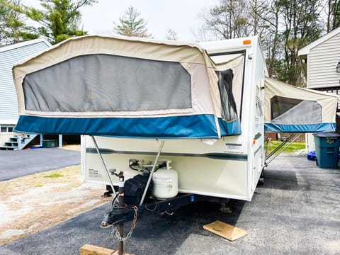Super Clean Travel Star with Bath/Shower and POWER INVERTER Towable trailer in Brockton