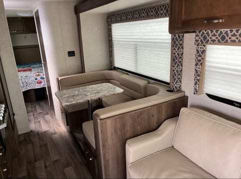 2021 Jayco Redhawk 29xk Drivable vehicle in Bartlett