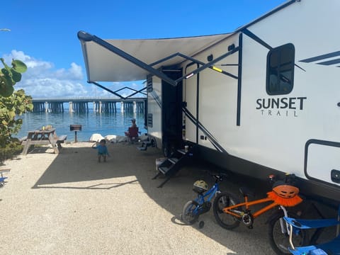 "Low Key" 2019 Sunset Trail - Sleeps 8 with Outdoor Kitchen Towable trailer in Stock Island