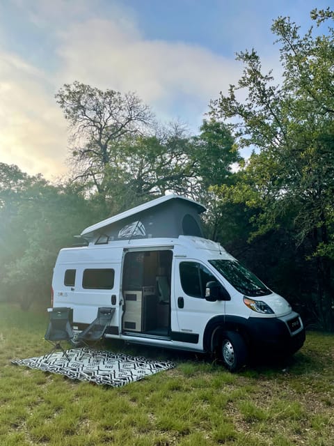 Freebird: 2022 Winnebago Solis Drivable vehicle in Heber City