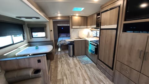 Luxury Camping Comes to You! Towable trailer in Vista