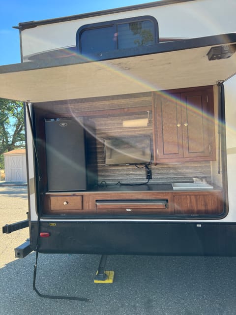2018 Heartland RVs Mallard - Sleeps 8 - Fully Stocked! Towable trailer in Roseville