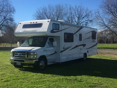2012 Forest River Sunseeker Drivable vehicle in Sacramento