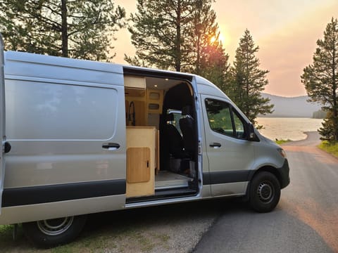 2022 Mercedes Sprinter RV Vanlife Bozeman Sprinters Drivable vehicle in Belgrade