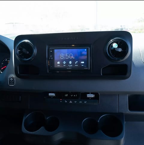 2019 Mercedes "On Par" Sprinter Van Campervan in Jefferson County