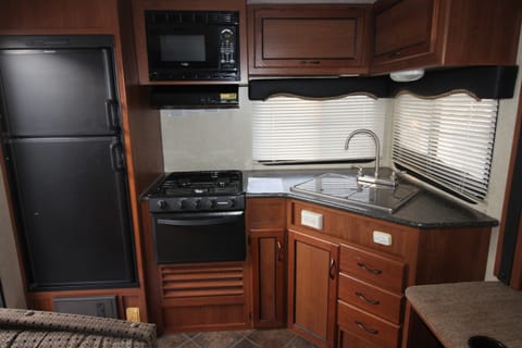 2014 Pacific Coachworks Panther Towable trailer in Chino
