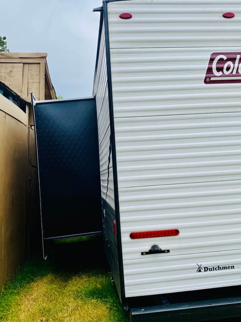 2021 Coleman Cozy Camper Reboque rebocável in Olive Branch