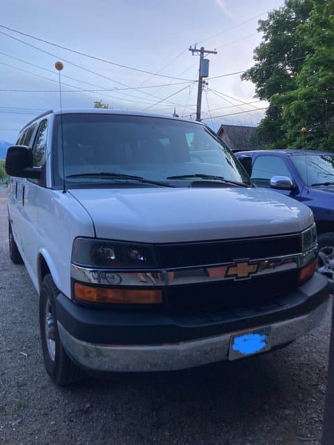 "Betty White" 12 Passenger 2015 Chevrolet Express Campervan in Missoula