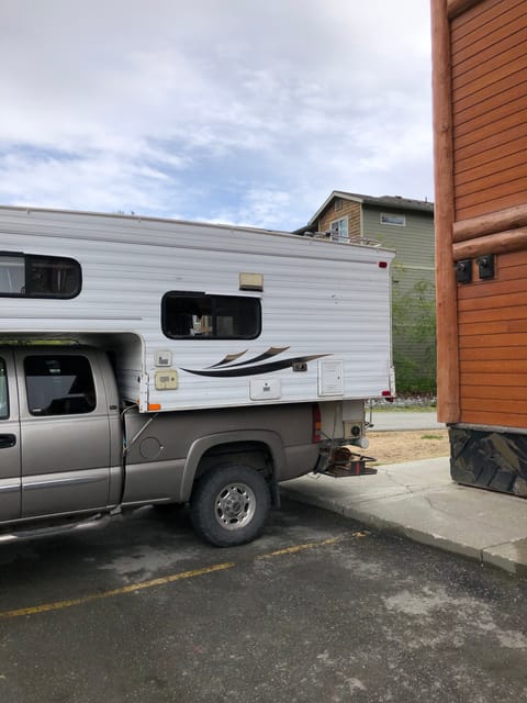 2004 Gmc Classic camper truck Drivable vehicle in Girdwood