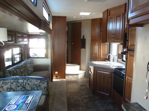 2014 Keystone Cougar Towable trailer in Lake Lanier