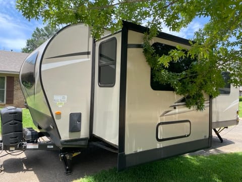 2021 Forest River Flagstaff Micro Lite Towable trailer in Longview