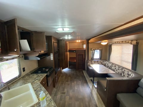 Perfect family bunk camper sleeps 10  Campland on the bay Del Mar beach Towable trailer in San Marcos
