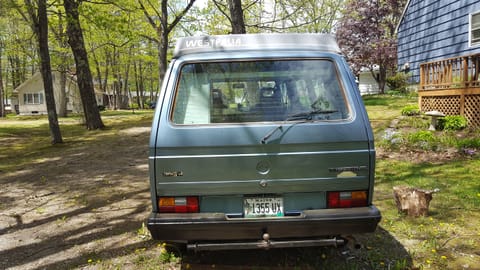 Vintage Van Adventures - Lupine Campervan in Brunswick