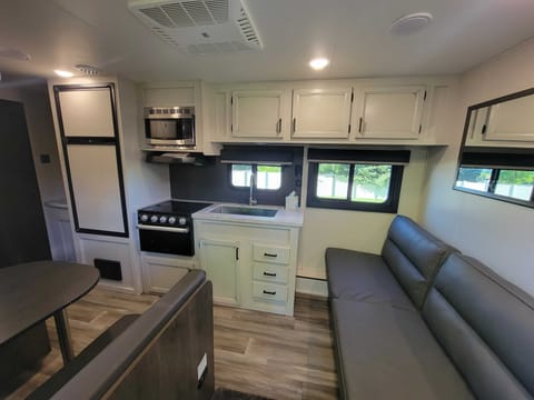 2022 Highland Ridge 26ft Bunk House Towable trailer in American Fork