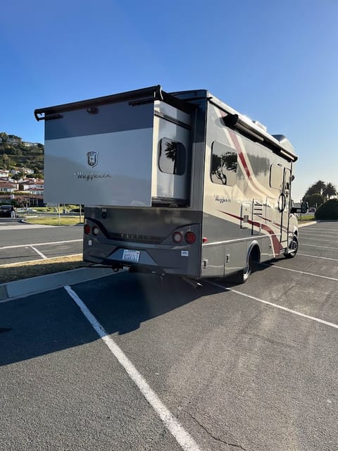 2019 Wayfarer Motorhome Drivable vehicle in Redondo Beach