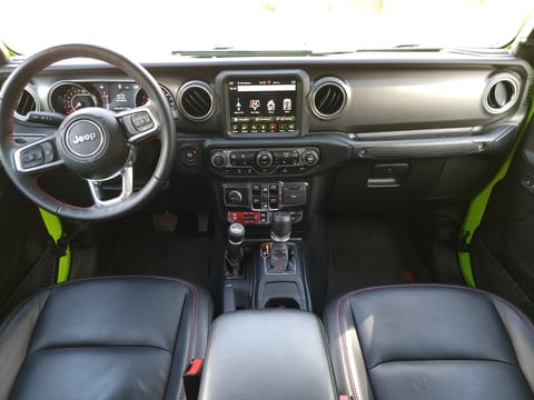 2021 Jeep Gladiator Rubicon w/ Rooftop Tent RV in Fairbanks