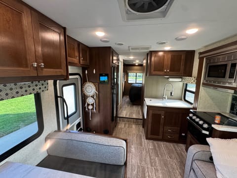 2019 Forest River Forester 2861 Drivable vehicle in Chino