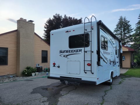 2019 Forest River Sunseeker "Traveling Gyspy" Vehículo funcional in Saginaw Charter Township