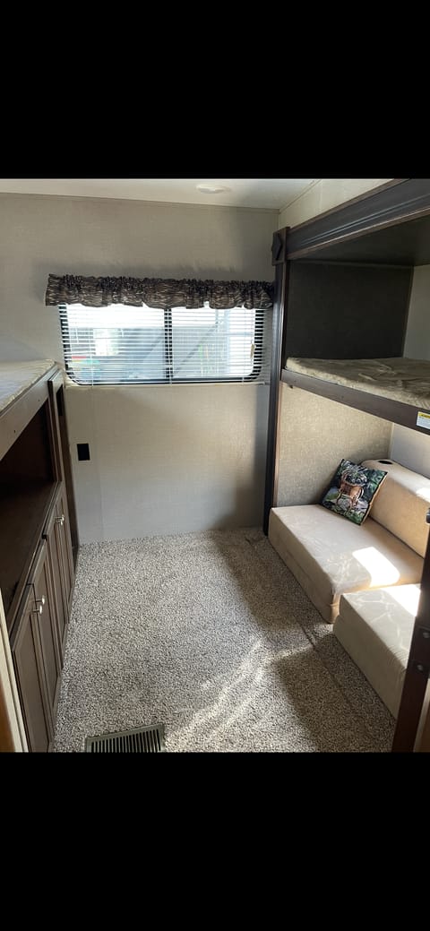 2017 Keystone RV Hideout Remorque tractable in Mint Hill