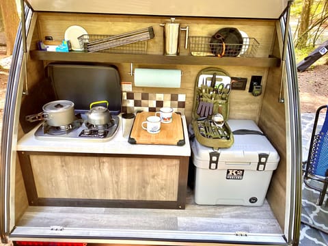 Kitchen, Outhouse, A/C and Heater. Glamp much? Towable trailer in Anacortes