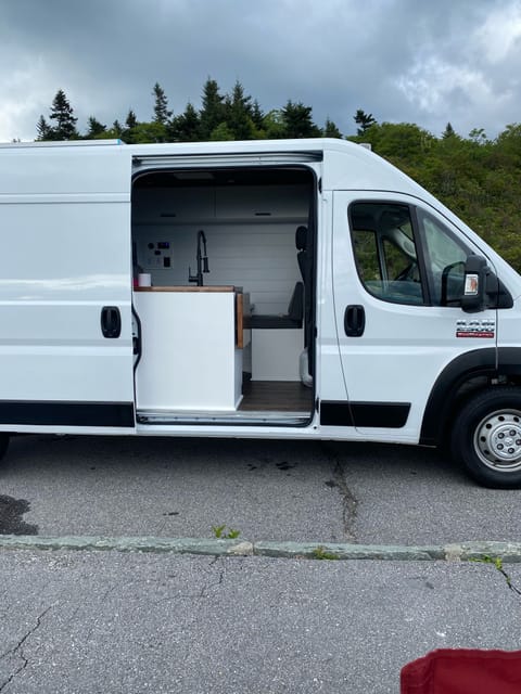 2020 Promaster 159-stealthy, off-grid, luxury Campervan in Bangor