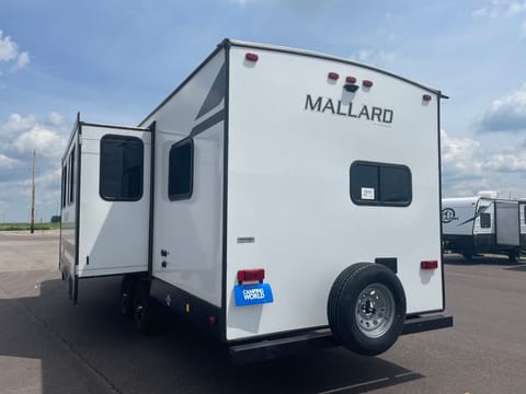 2022 Heartland RVs Mallard Towable trailer in Mitchell