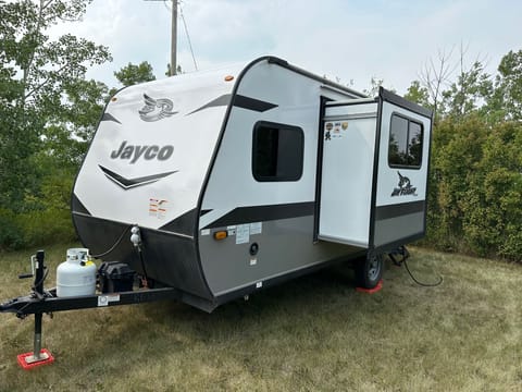 2022 Jayco Jay Flight SLX7 184bs Towable trailer in Prince Albert