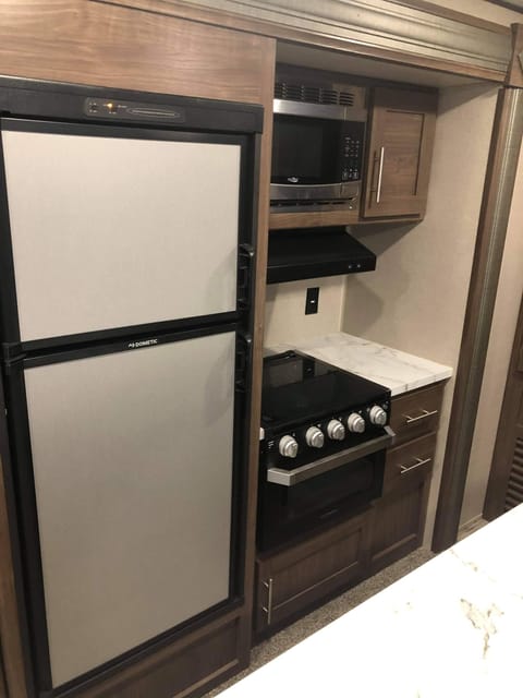 2019 Keystone RV Hideout with 2 Bathrooms Towable trailer in Ankeny