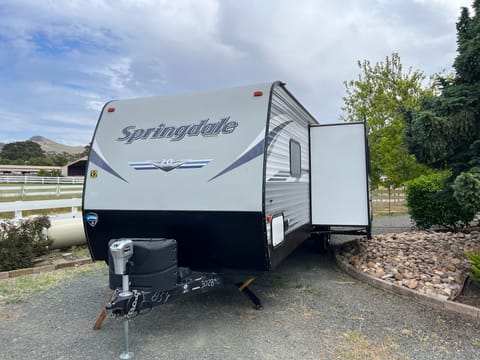 2019 Springdale travel trailer (delivery/pickup included) Véhicule routier in Vallejo