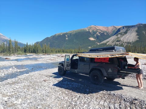 2021 Jeep Gladiator Drivable vehicle in Nanaimo