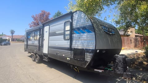 2020 Forest River Salem Double Pop Out with solar Towable trailer in Fairfield