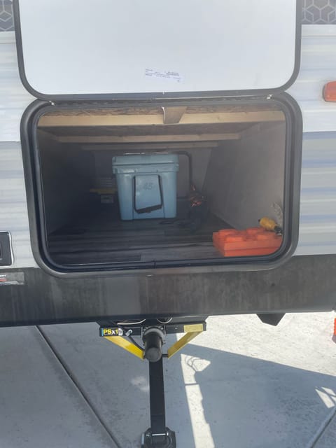 2022 Dutchmen Coleman Lantern LT 274BHWE Towable trailer in Ogden