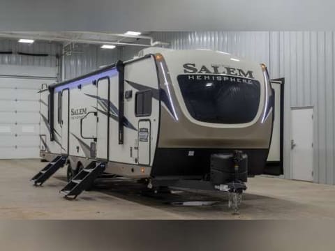 2022 Forest River Salem Hemisphere Towable trailer in Prineville