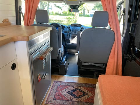 2019 Ford Custom Transit - The Way Life Should Be RV Van aménagé in Falmouth